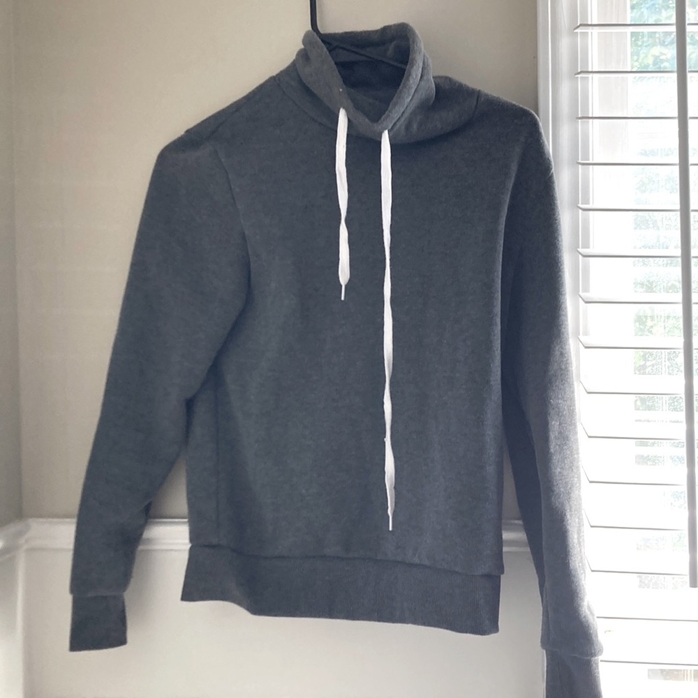 Grey long sleeve